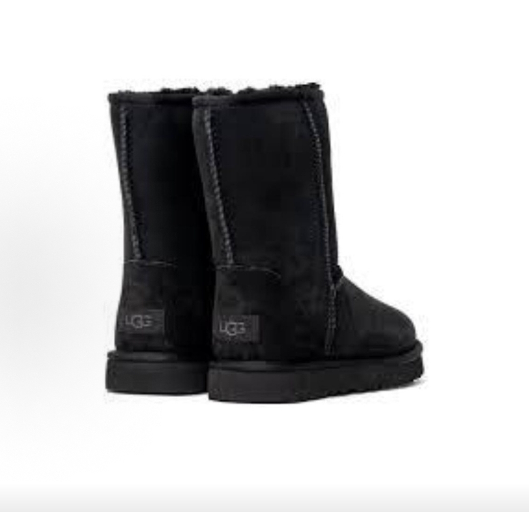 UGG Classic Short II  Black — угги мужские классика, цвет чёрный